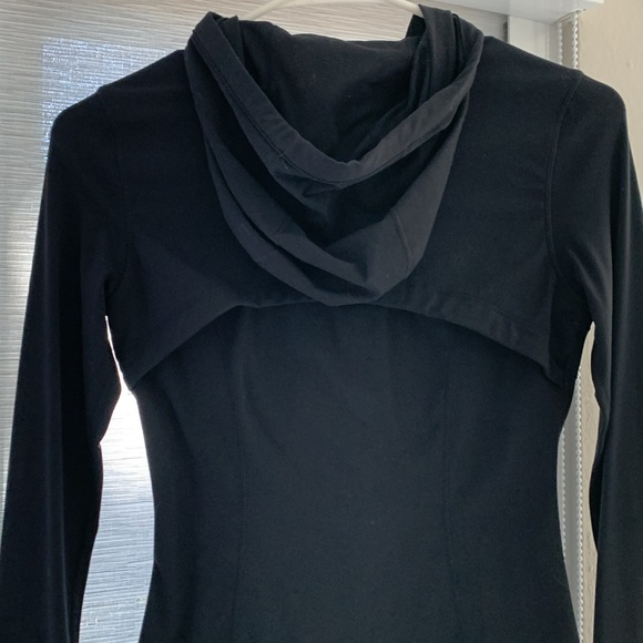 Lululemon Hooded Define Jacket Size 2 - Picture 5 of 11